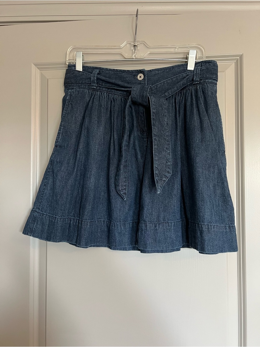 LOFT Mini Skirt Indigo Denim Gathered with Removable Belt Size 2
